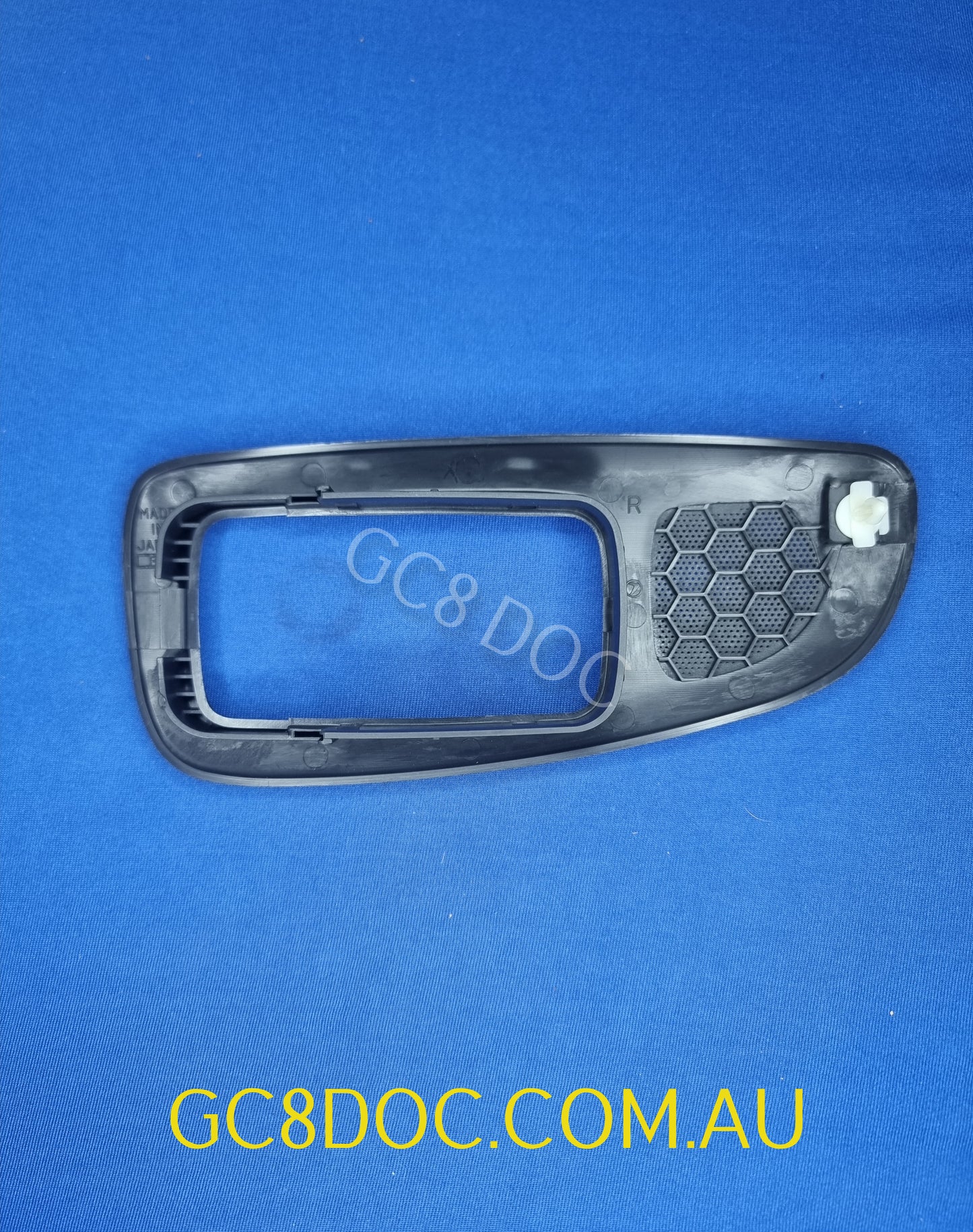 Subaru Impreza 98-00 GC8 GF8 GM8 Door Handle Bezel Surround RH 62511FA030OE