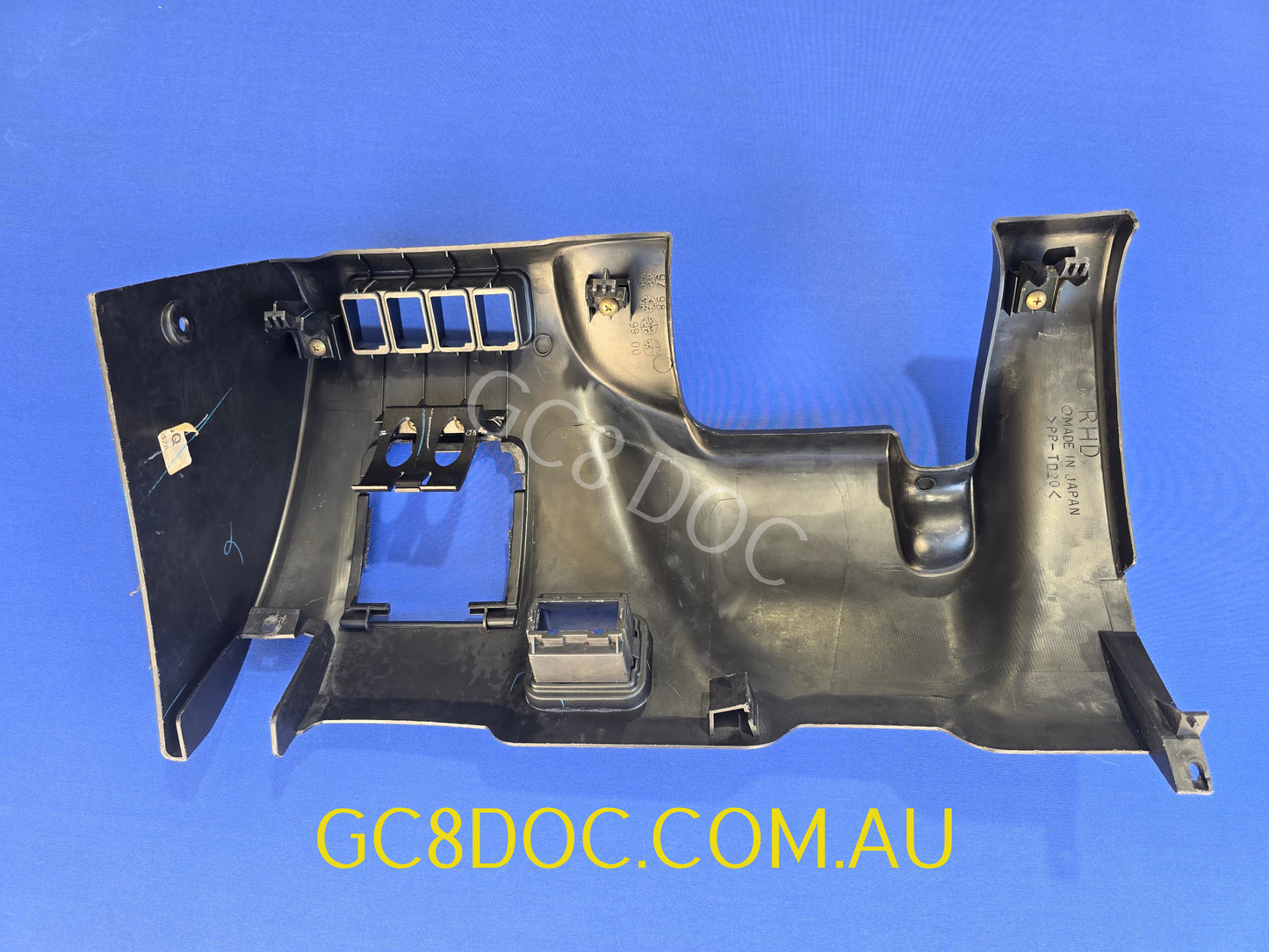 [USED] Subaru Impreza 97-00 GC8 GF8 GM8 WRX STI Lower Dash RHD 66075FC000OE