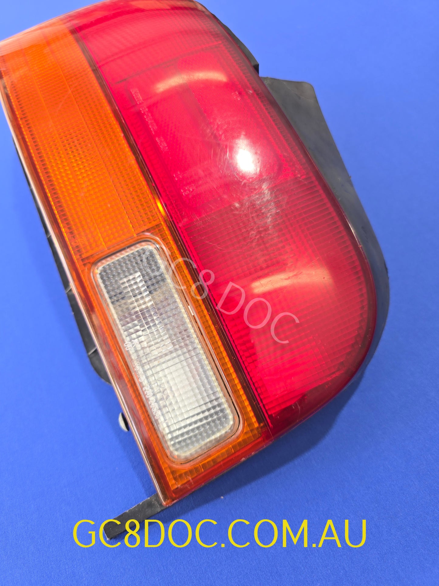 [USED] Subaru Impreza 92-00 GC8 Rear Tail Light  LH 84201FA150