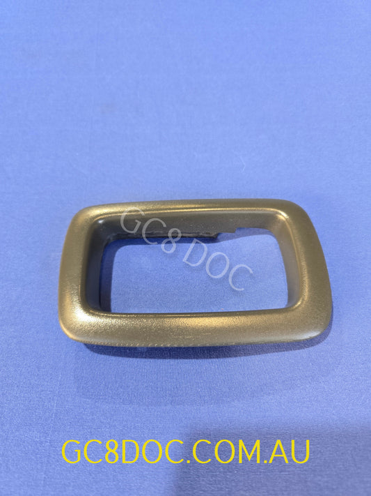 Replica Rear Door Handle Bezel Surround LH/RH For Subaru Impreza 98-00 OEM P/N 63511FA030OE / 63511FA040OE