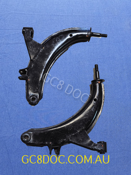 [USED] Subaru Impreza 92-00 GC8 GF8 WRX Control Arms 20200AA220 / 20200AA230