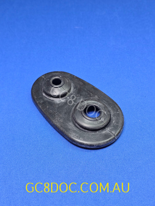 Subaru Impreza 92-00 GC8 GF8 GM8 A/C Bulkhead Grommet 73530FA010