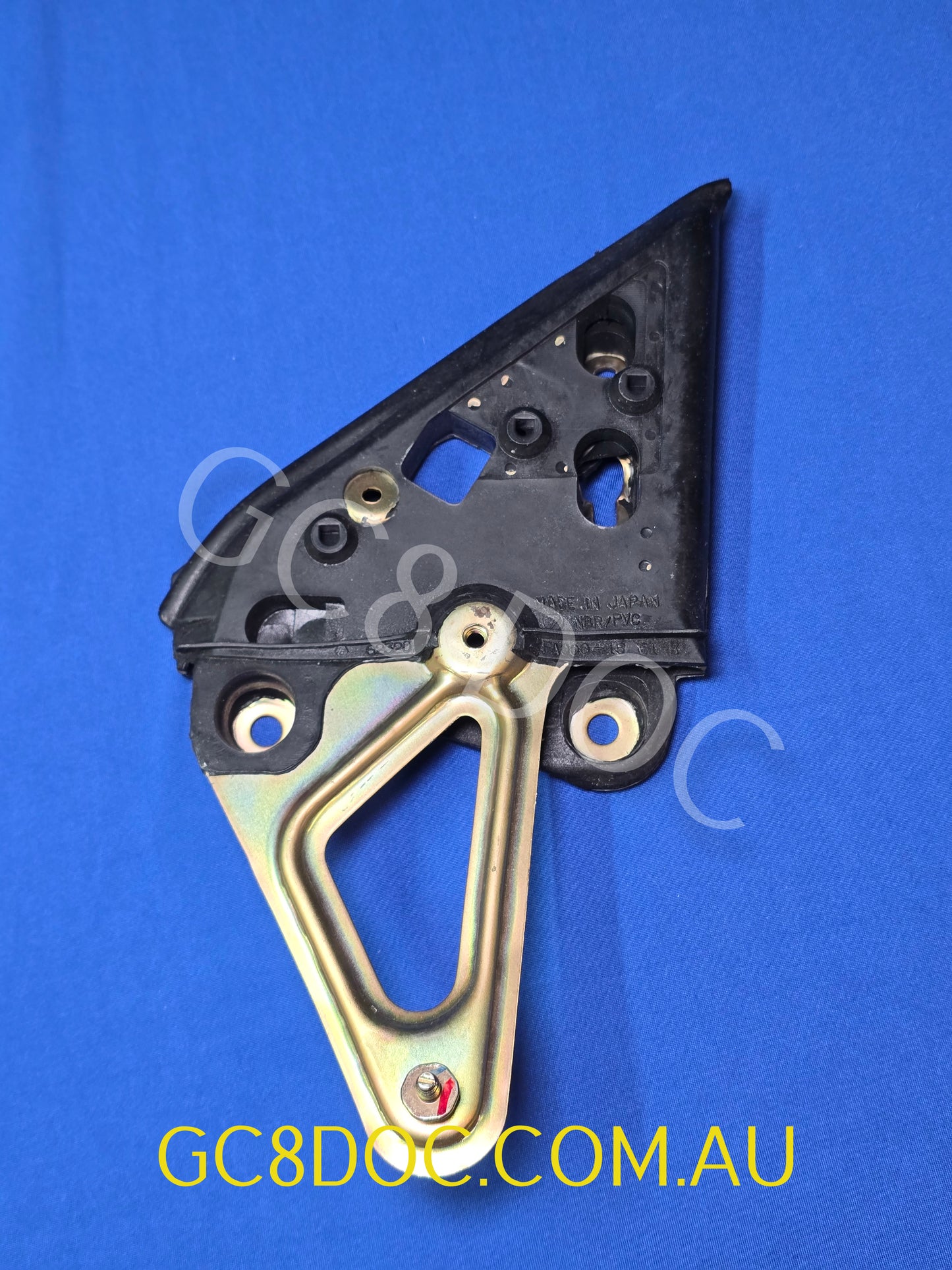 Subaru Impreza 92-00 GC8 GF8 GM8 Mirror Gusset Assembly RH 62320FA000