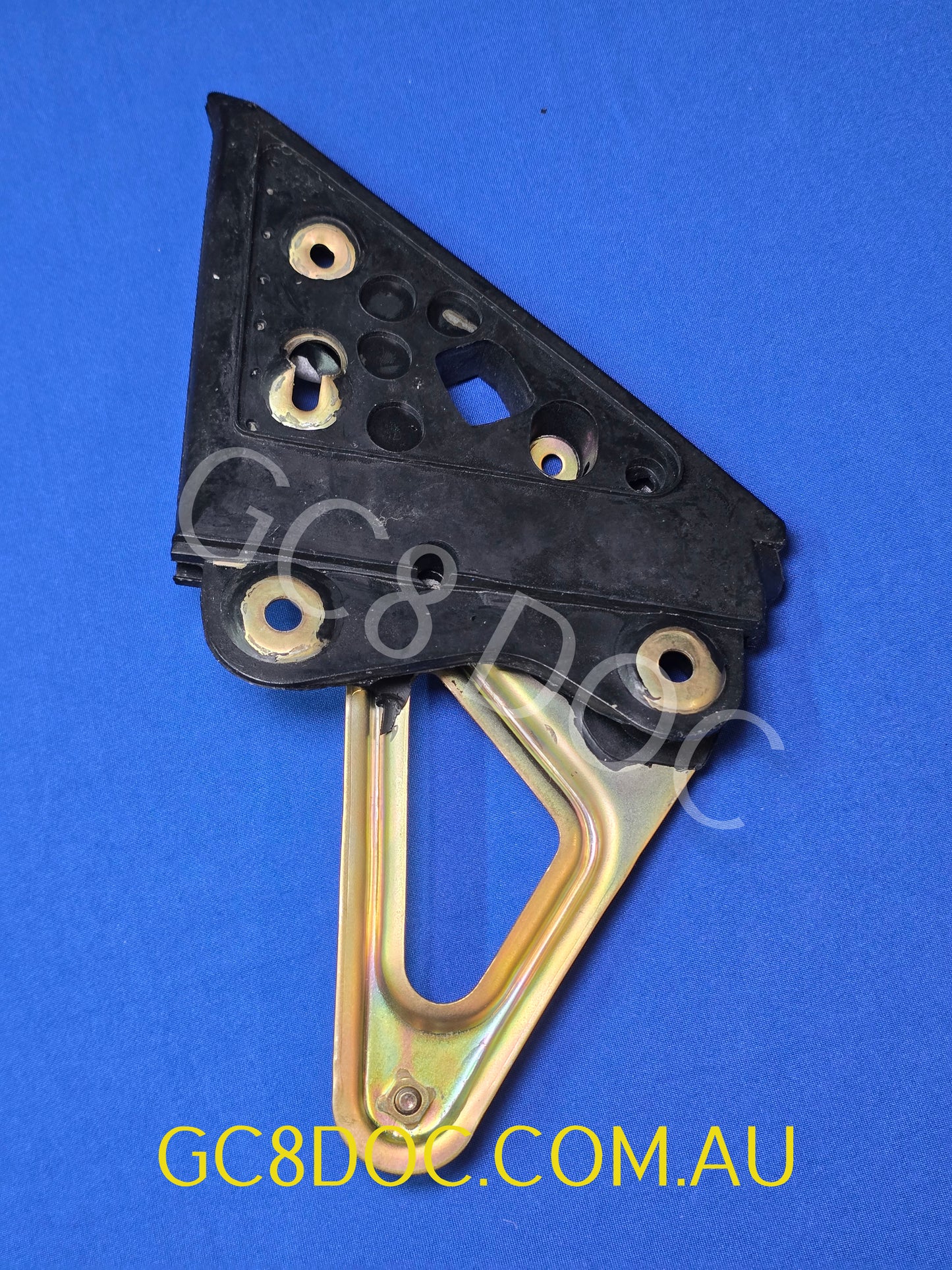 Subaru Impreza 92-00 GC8 GF8 GM8 Mirror Gusset Assembly RH 62320FA000