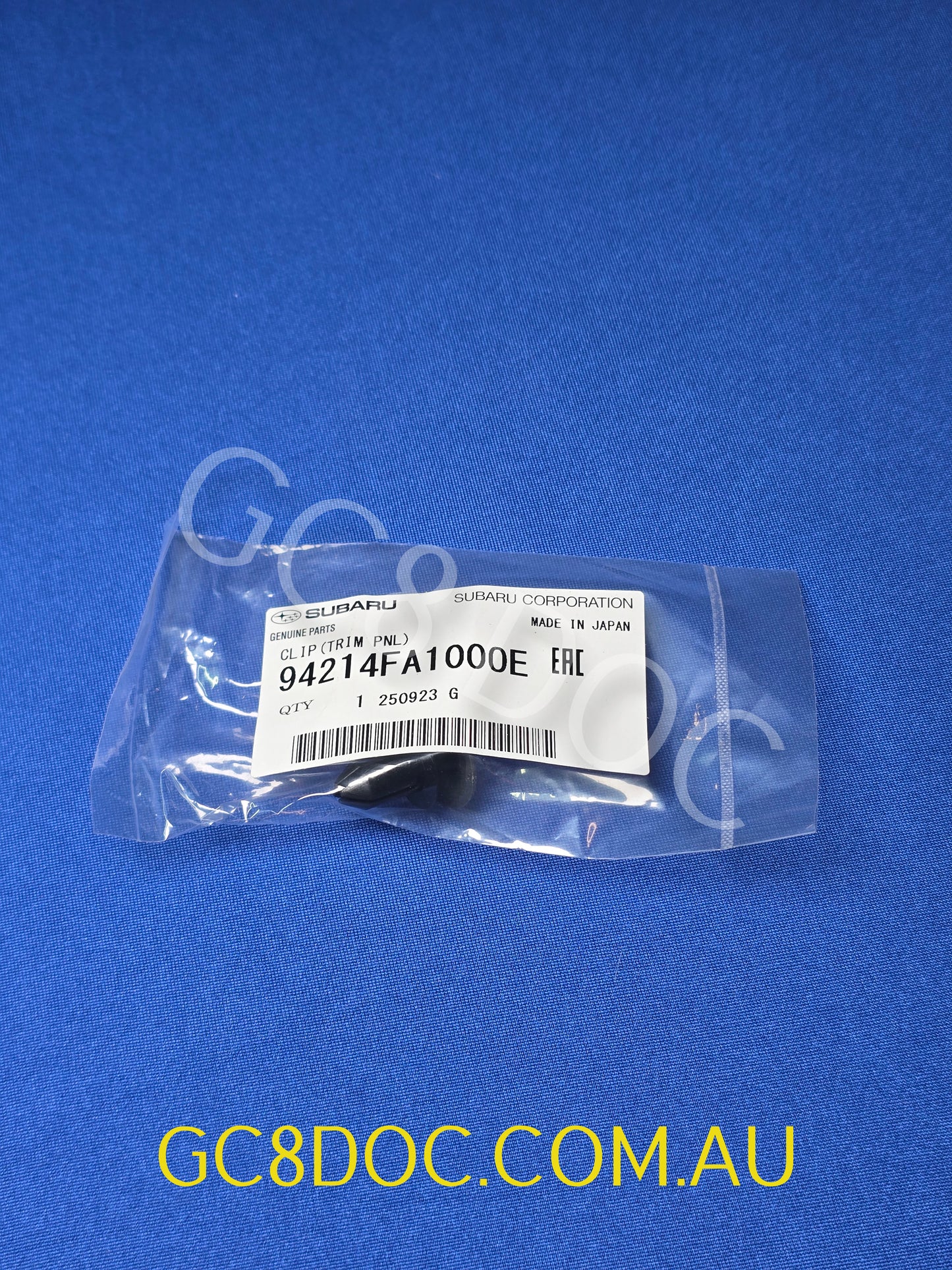 Subaru Impreza 98-00 GM8 WRX STI 22B Door Card Clip  94214FA100OE