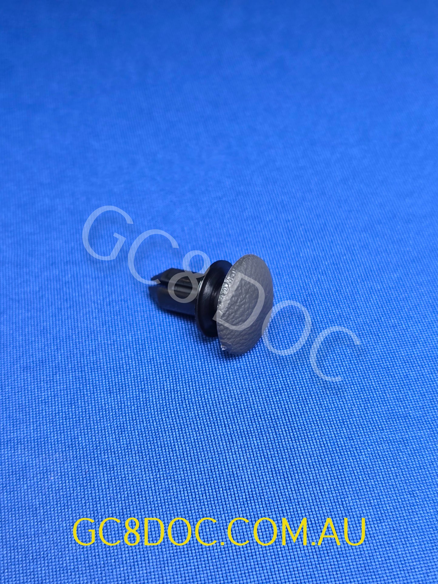 Subaru Impreza 98-00 GM8 WRX STI 22B Door Card Clip  94214FA100OE