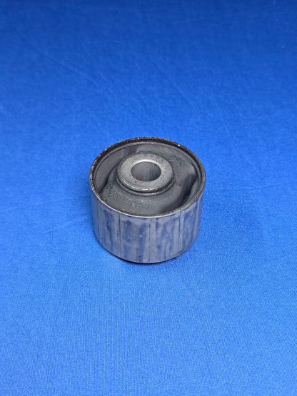 Subaru Impreza 92-00 GC8 GF8 GM8 Rear Differential Mounting / Subframe Bushing 41322AC040