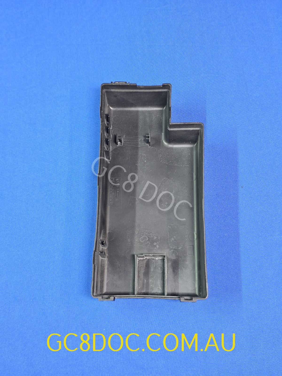 Subaru Impreza 97-05 GC8 GD Engine Bay Fuse Box Cover OEM P/N 82243FA010