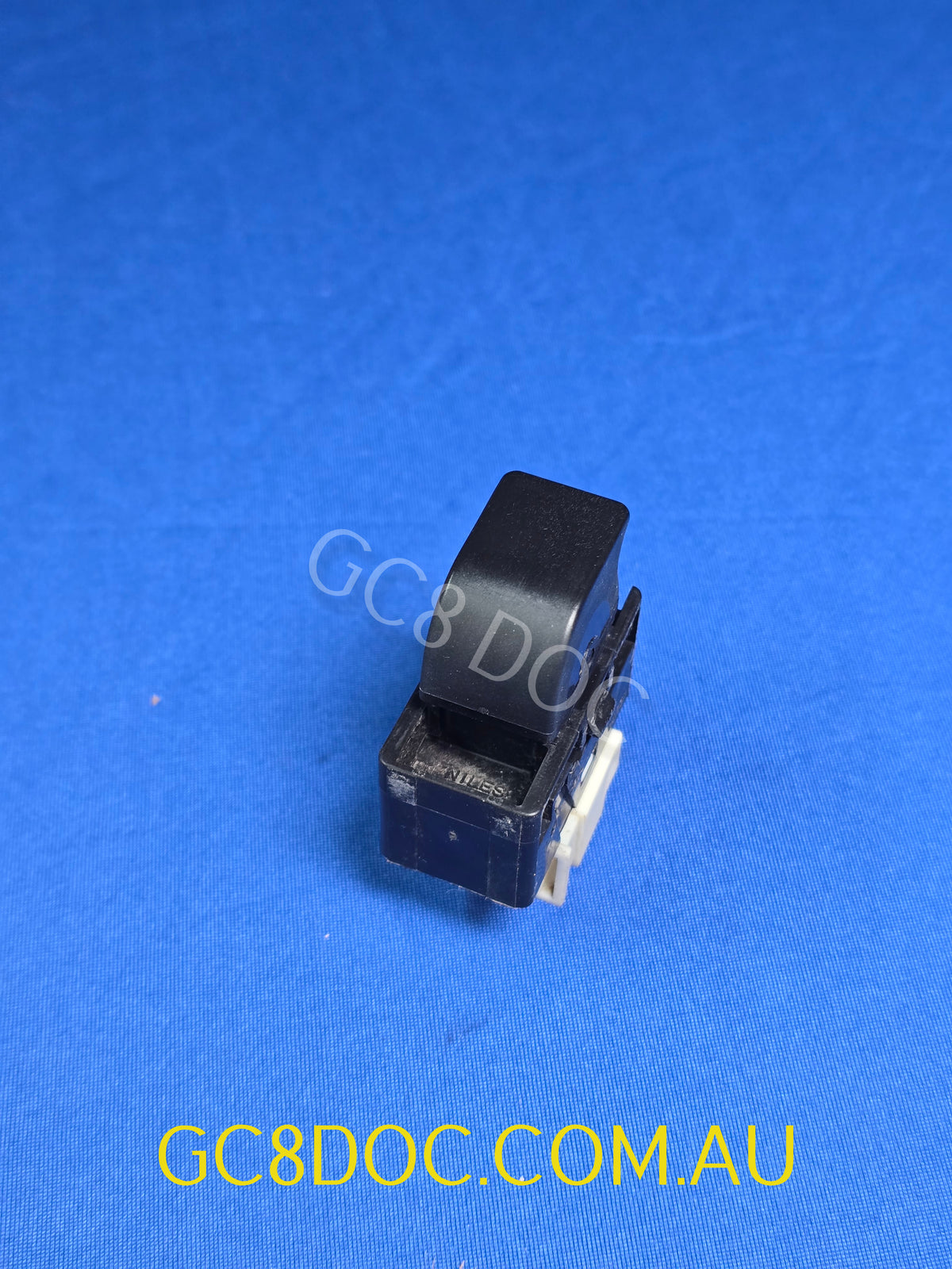 [USED] Subaru Impreza 1996-2000 GC8 GF8 Passenger Power Window Switch 83081FC090