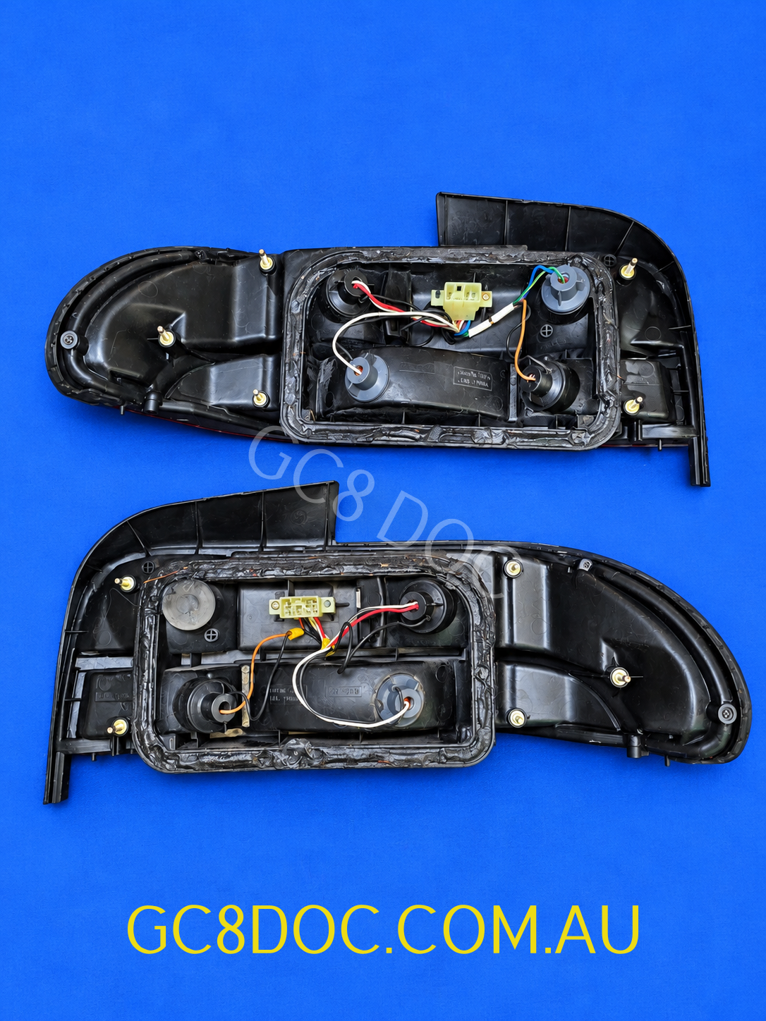 [USED] Subaru Impreza GC8 / GM8 92-00 Tail Lights 84201FA140 84201FA150